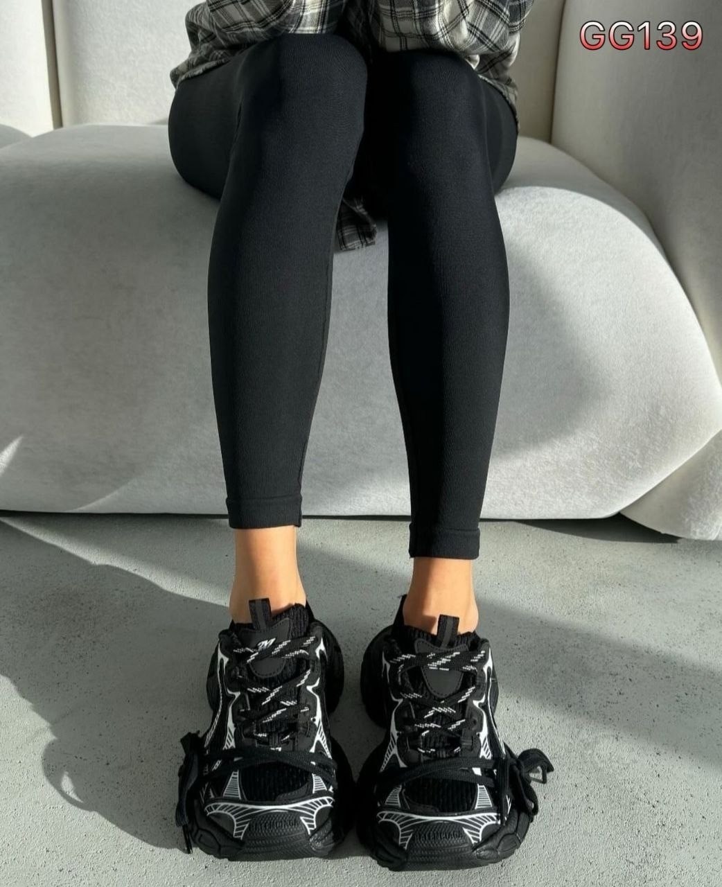 кроссовки balenciaga 3xl worn-out black white,кроссовки женские balenciaga,кроссовки balenciaga,кроссовки balenciaga 3xl чёрн,кроссовки мужские balenciaga b-cross16-07 черные 39 ru