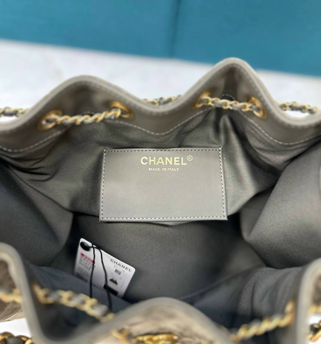 замшевая сумка chanel 25 medium бежевая,сумка женская chanel,сумка chanel,женская замшевая сумка chanel 25 small,серая замшевая сумка chanel 25 small