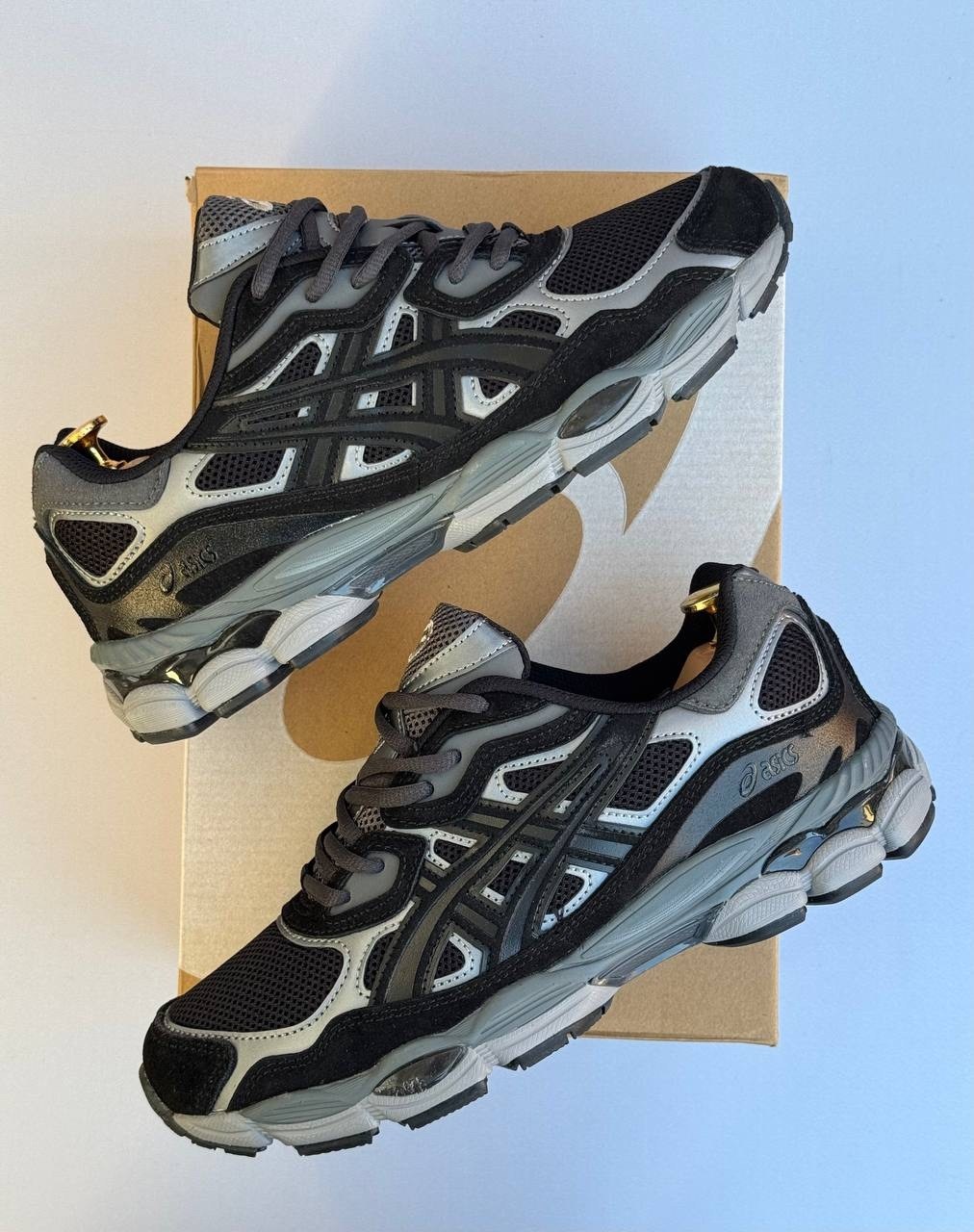 мужские кроссовки asics,кроссовки asics gel-nyc,кроссовки asics,кроссовки asics gel,спортивные кроссовки asics gel nyc asics цвет серый черный