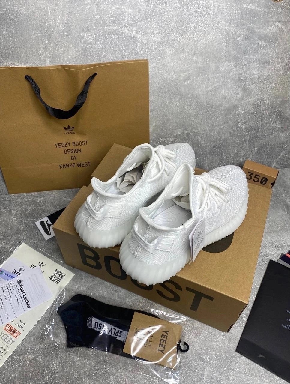 adidas yeezy boost 350 v 2,adidas yeezy boost 350 белые женские,adidas yeezy boost 350 white,кроссовки yeezy boost 350,adidas yeezy boost
