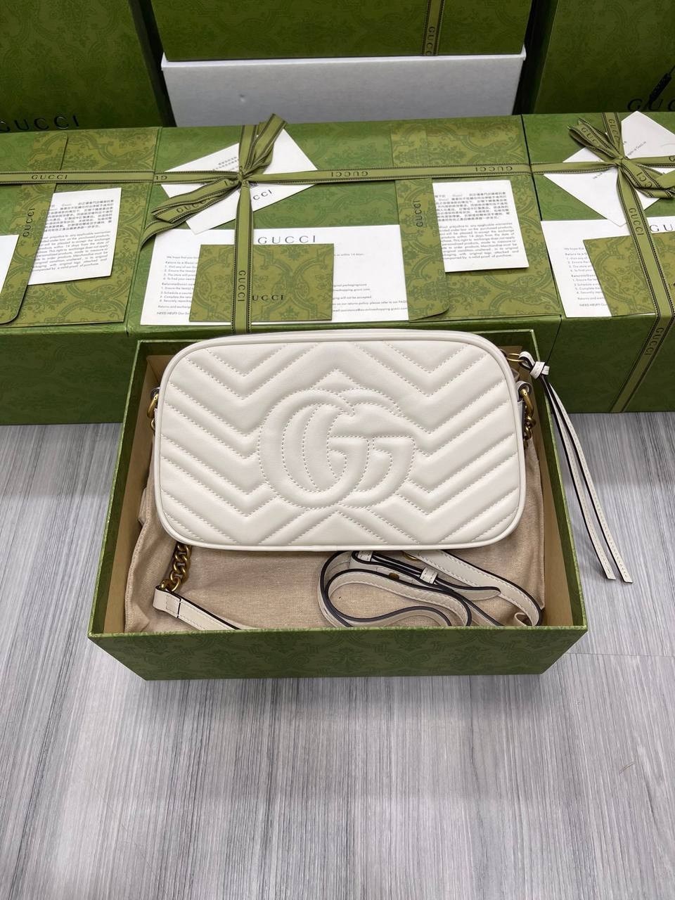 сумки gucci,сумка гуччи кросс боди,gucci сумка на плечо,сумка через плечо gucci,мини сумка gucci