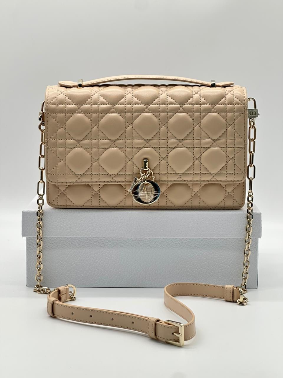 сумка dior,сумка диор,сумка с цепочкой,женская сумка,мисс диор сумка