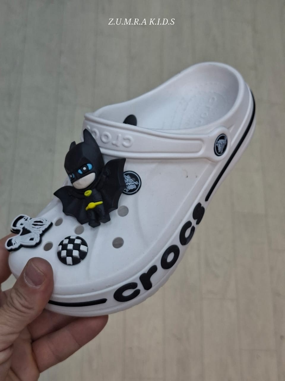 крокс джиббитсы,сабо crocs,кроксы шлепки с джибитсами,сабо кроксы детские,кроксы белые