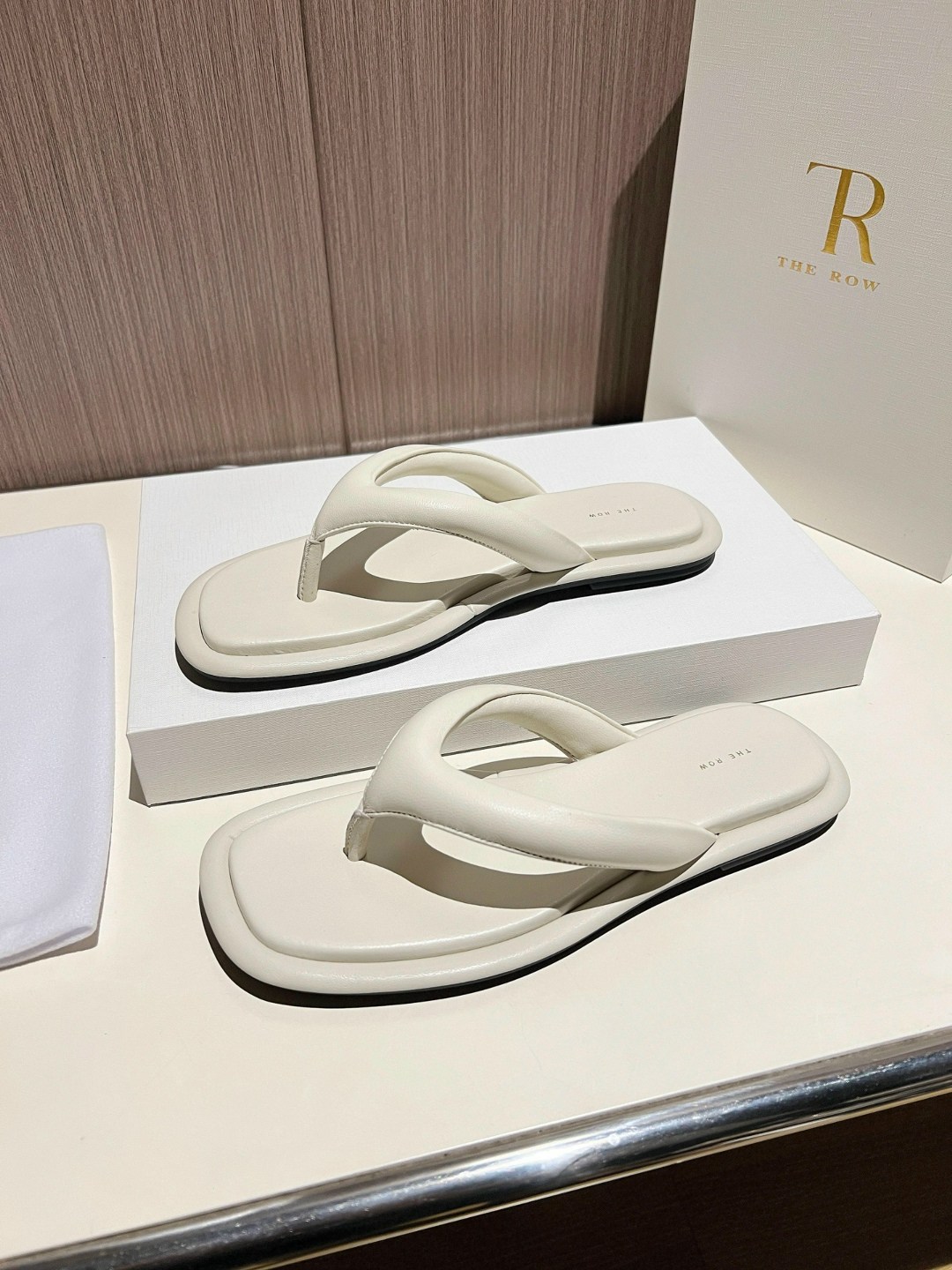 шлепанцы the row,женские шлепанцы,шлепки женские,,the row