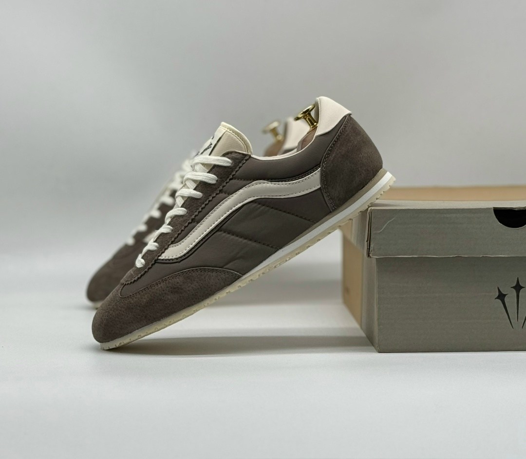 ,кроссовка мужской,женские кроссовки,vans кроссовки,кроссовки замшевые