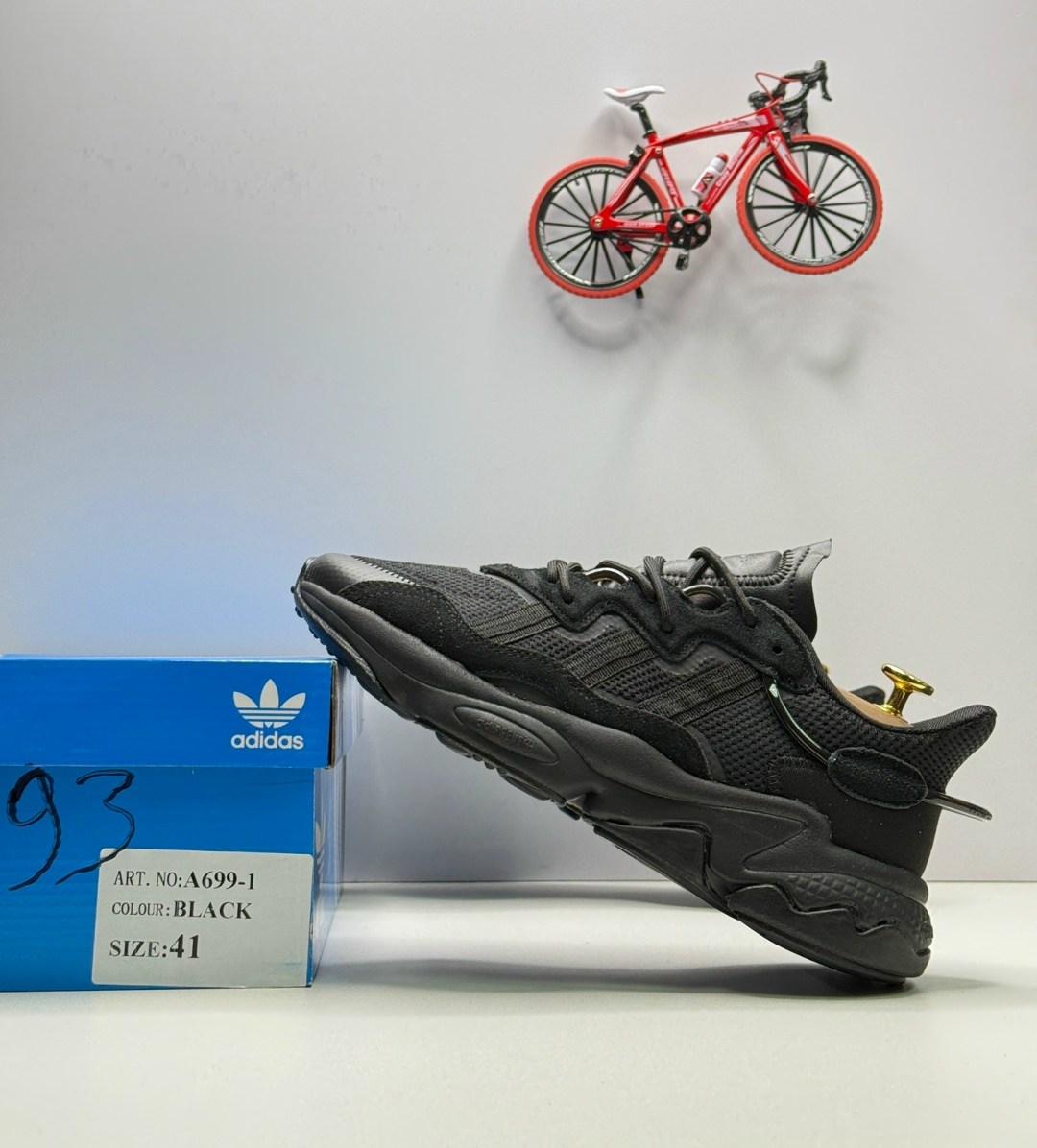 кроссовки мужские adidas ozweego,кроссовки adidas ozweego,кроссовки adidas мужские,adidas кроссовки,кроссовки
