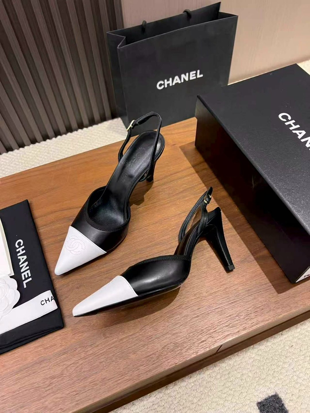 босоножки chanel,туфли chanel,шанель туфли и босоножки,,туфли шанель