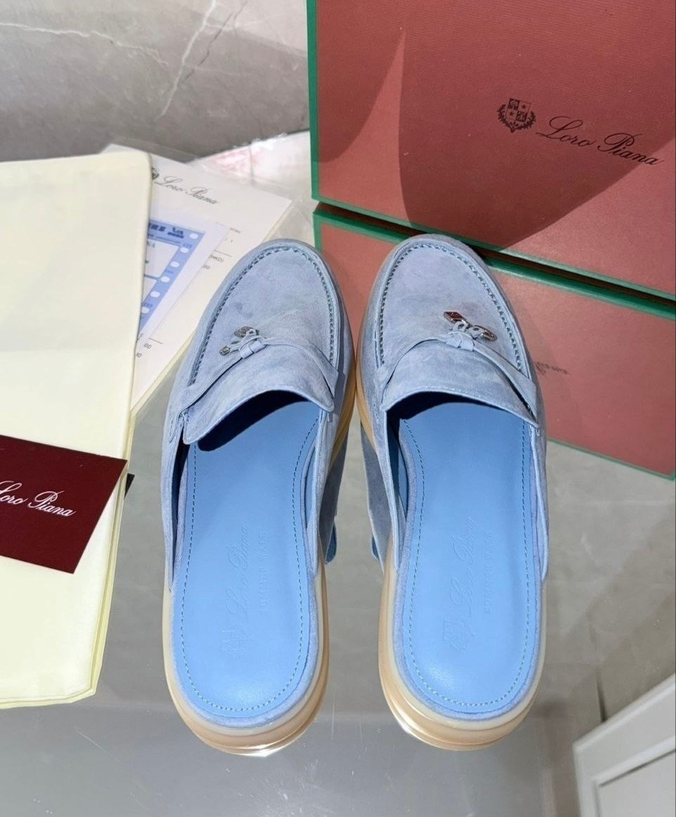 ,женские замшевые мюли loro piana голубые,лоферы loro piana,мюли loro piana,мокасины лоро пиано женские