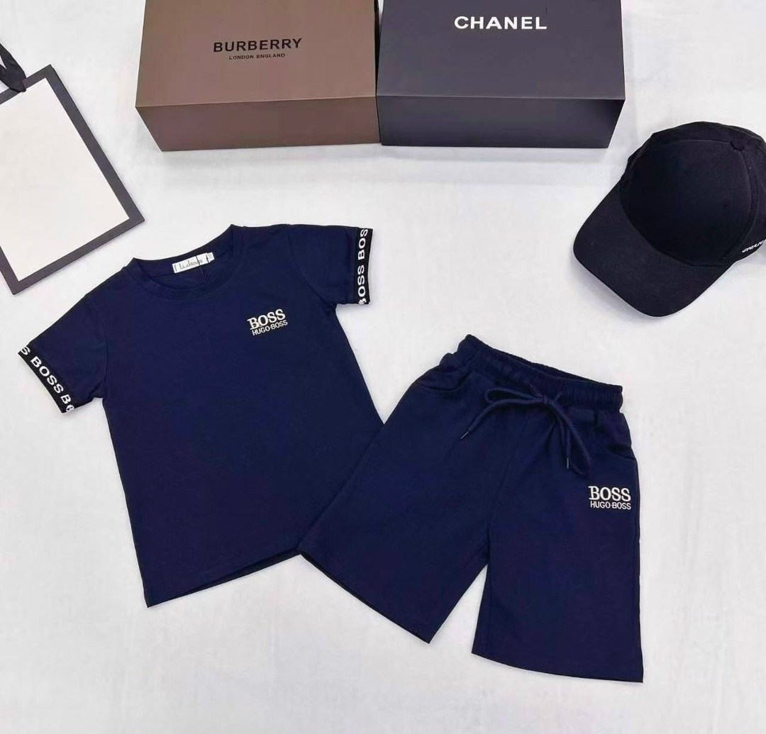 шорты хуго босс,футболка с короткими рукавами и логотипом boss,boss shorts,boss hugo boss,шорты для мальчик