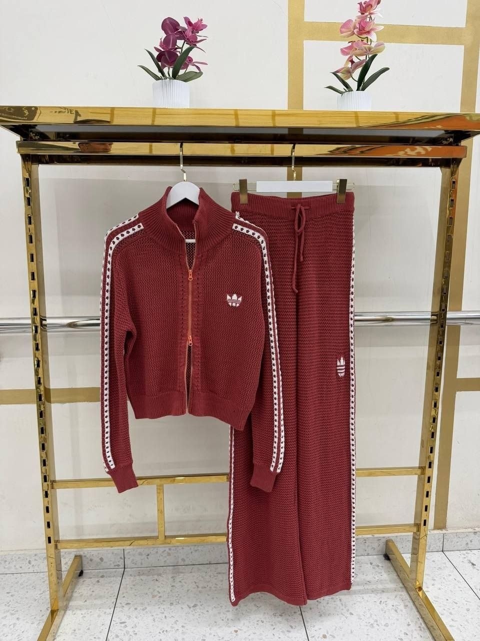спортивные костюмы женские,костюм спортивный miu miu,спортивный костюм,женский костюм,костюм miu miu