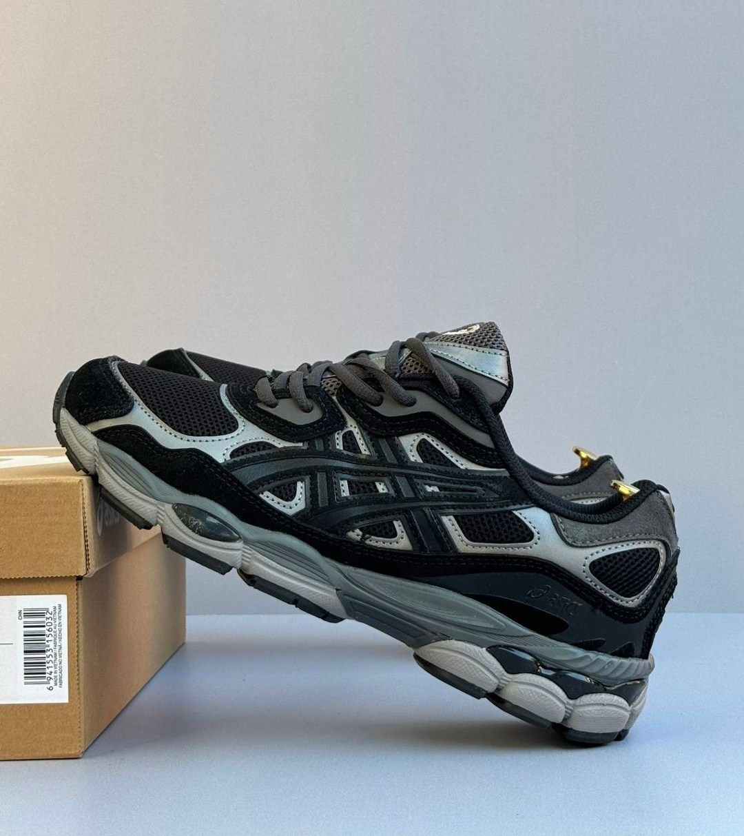 мужские кроссовки asics,кроссовки asics gel-nyc,кроссовки asics,кроссовки asics gel,спортивные кроссовки asics gel nyc asics цвет серый черный