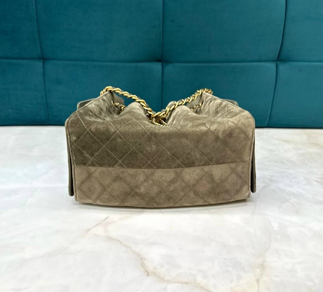 замшевая сумка chanel 25 medium бежевая,сумка женская chanel,сумка chanel,женская замшевая сумка chanel 25 small,серая замшевая сумка chanel 25 small