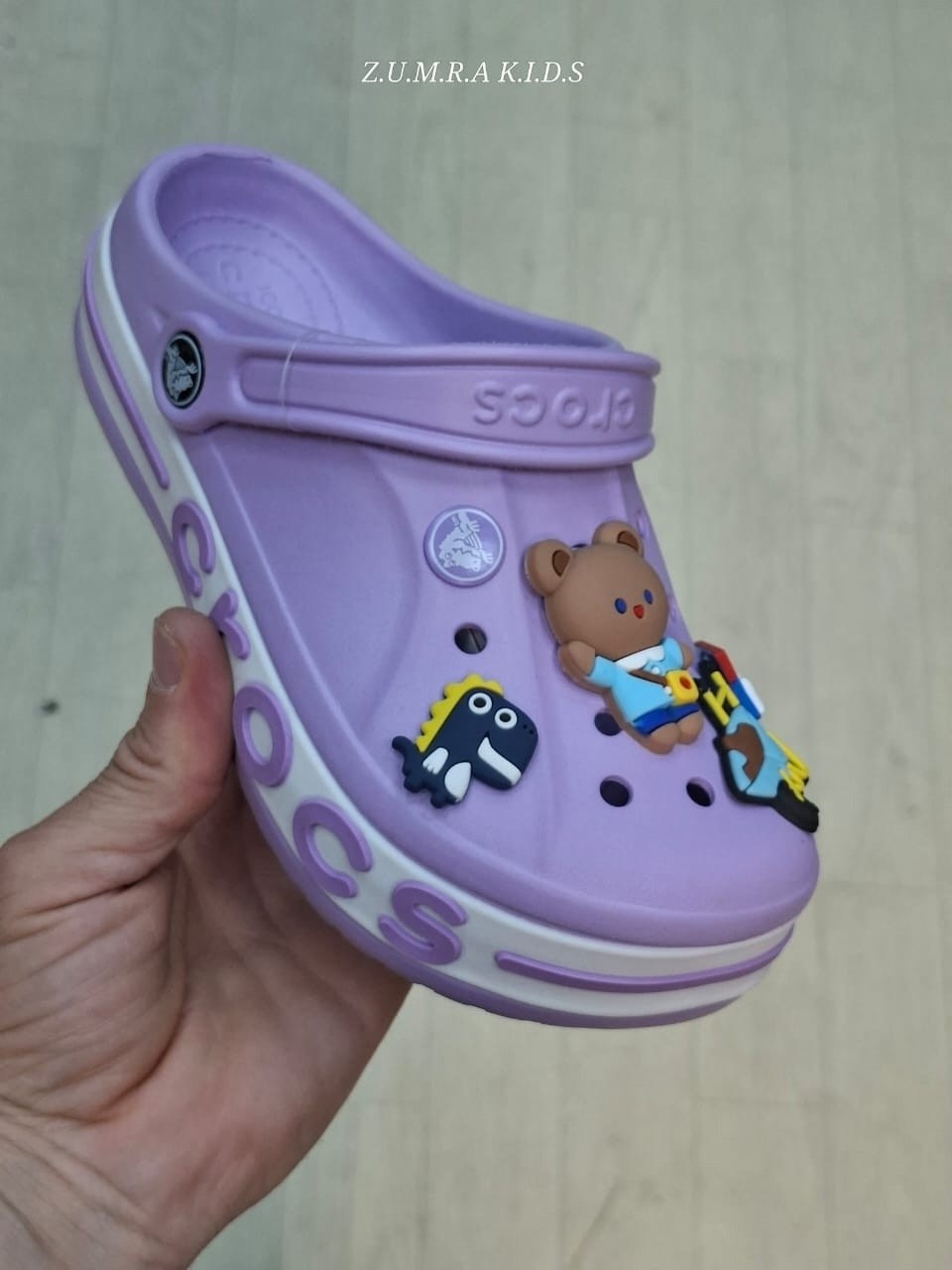 крокс джиббитсы,сабо crocs,кроксы шлепки с джибитсами,сабо кроксы детские,кроксы белые