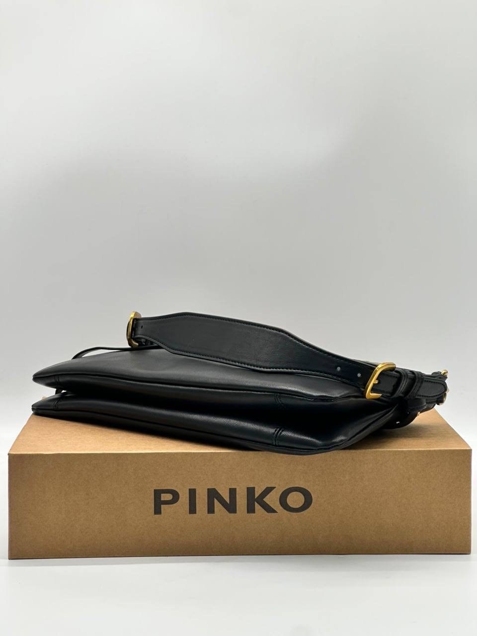 сумка pinko,сумка женская pinko,pinko сумка на плечо,сумка,женская брендовая сумка