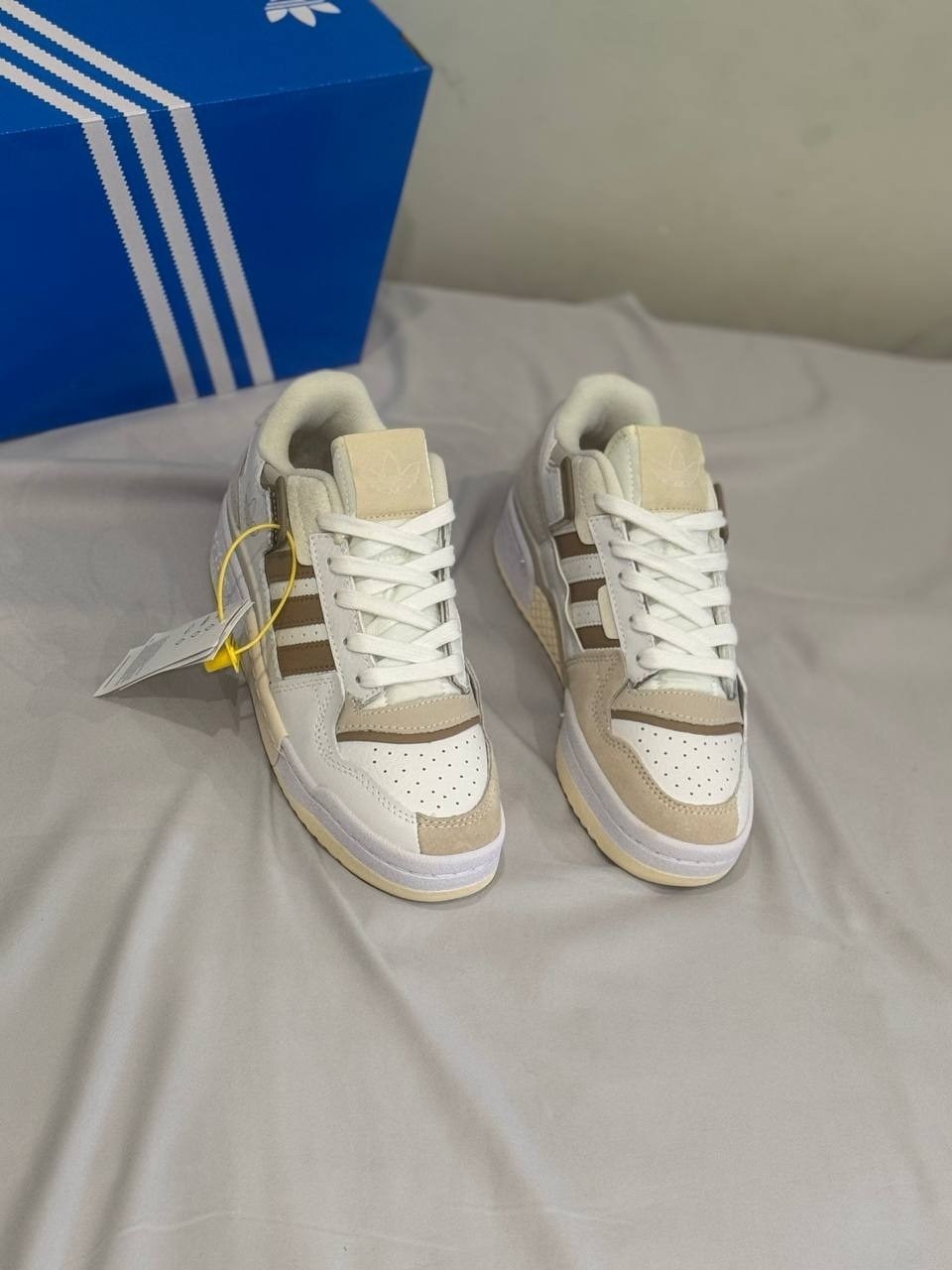 кроссовки адидас коричневые,кроссовки adidas,,кроссовки adidas original,адидас кроссовки