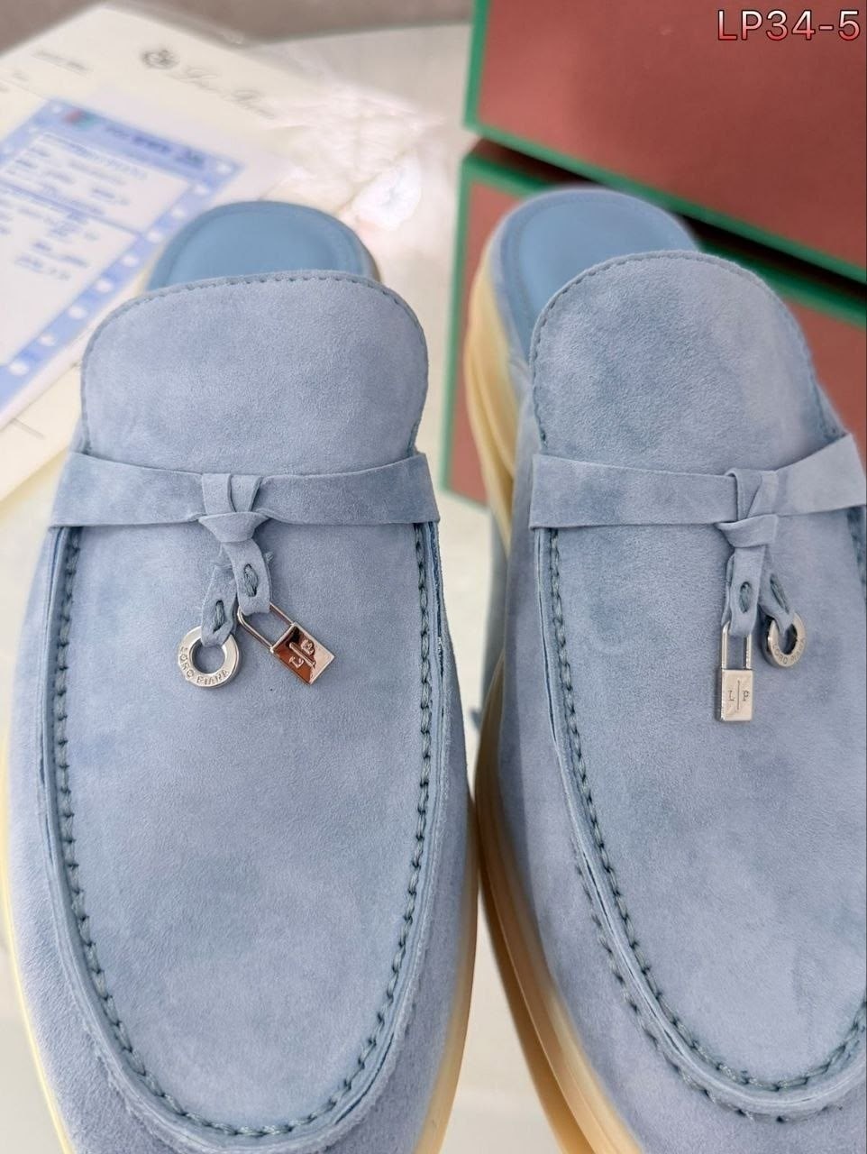 ,loro piana лоферы,лоро пиано лоферы голубые,женские лоферы loro piana,мюли loro piana