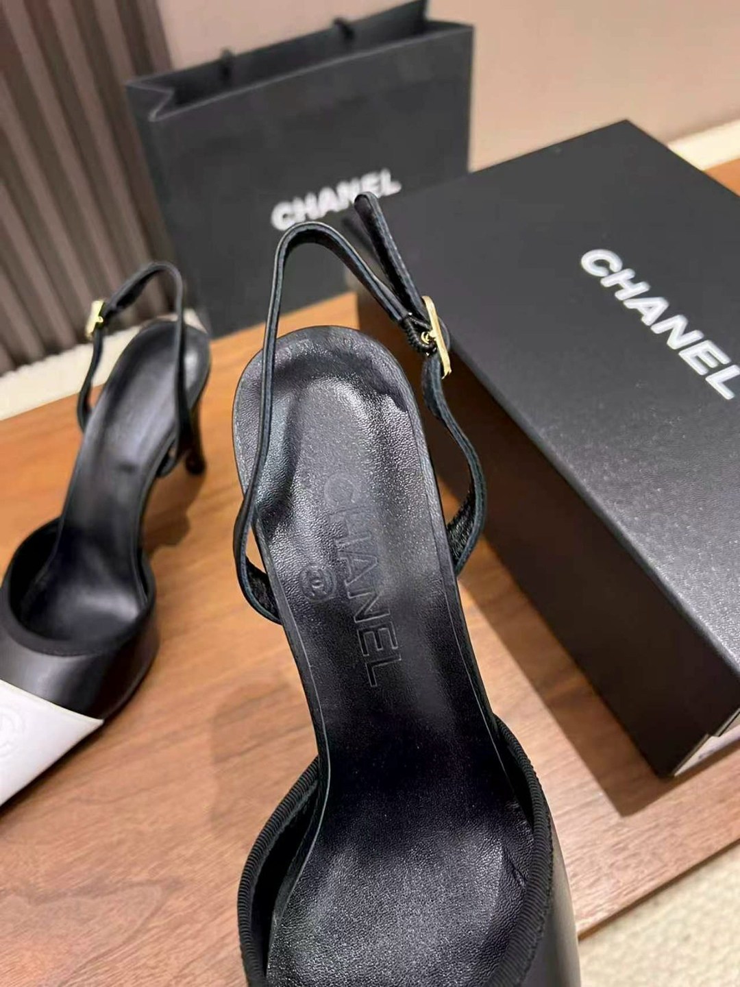 босоножки chanel,туфли chanel,шанель туфли и босоножки,,туфли шанель