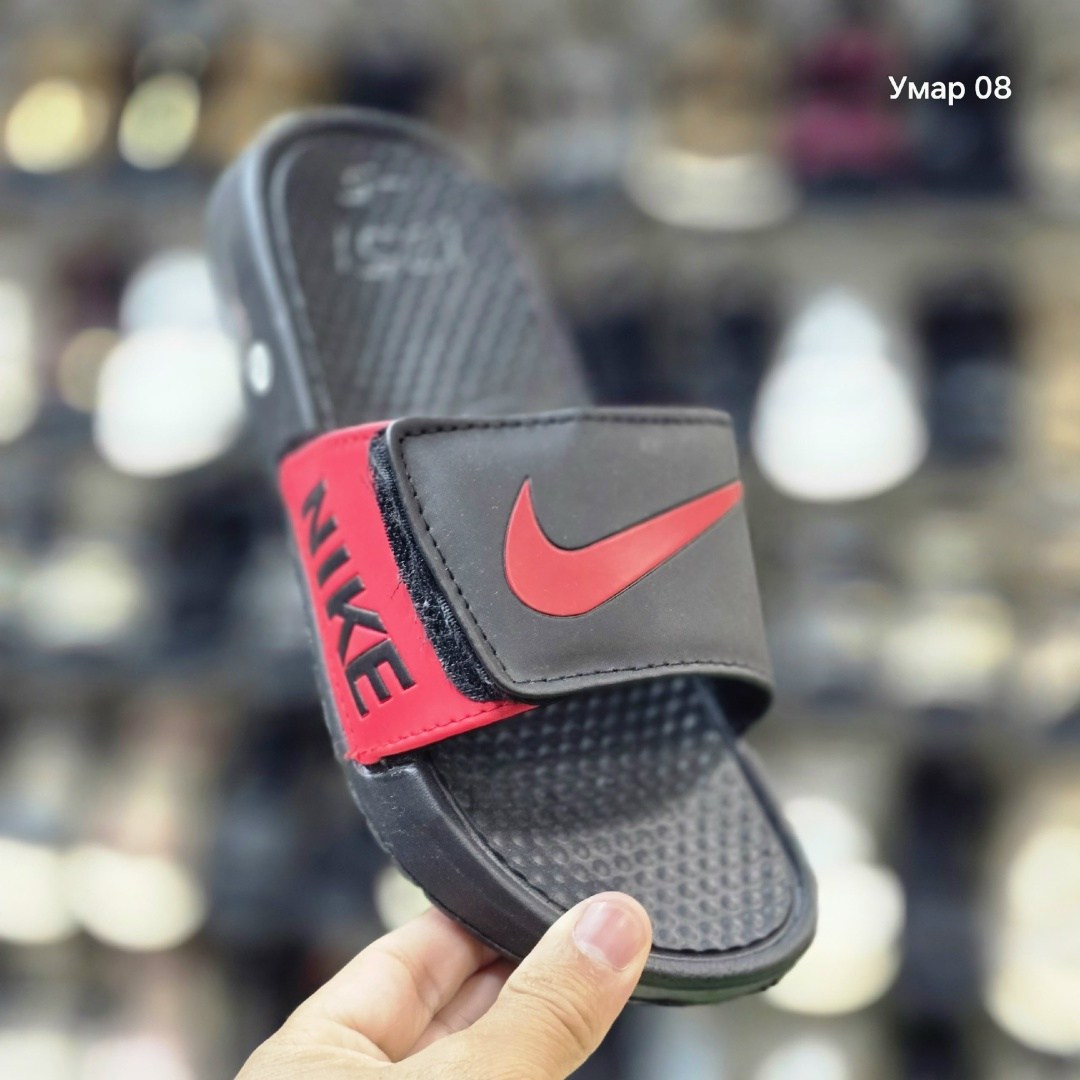 шлепки nike benassi jdi мужские,nike benassi jdi black challenge red,nike benassi,nike benassi jdi,nike slides