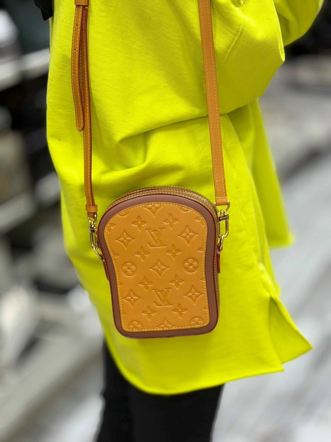 желтая сумка louis vuitton,сумочка луи виттон,сумка женская louis vuitton,louis vuitton сумка,луи виттон сумка