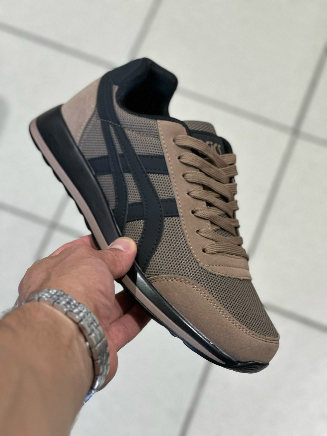 кроссовки asics мужские,асикс тайгер кроссовки,asics curreo,кроссовки asics,asics onitsuka tiger