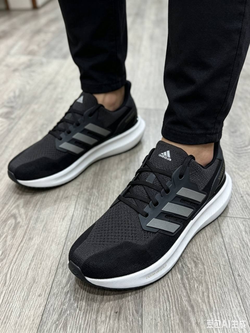 кроссовки adidas,мужские кроссовки adidas,мужские кроссовки adidas ultraboost,кроссовки,кроссовки adidas ultraboost