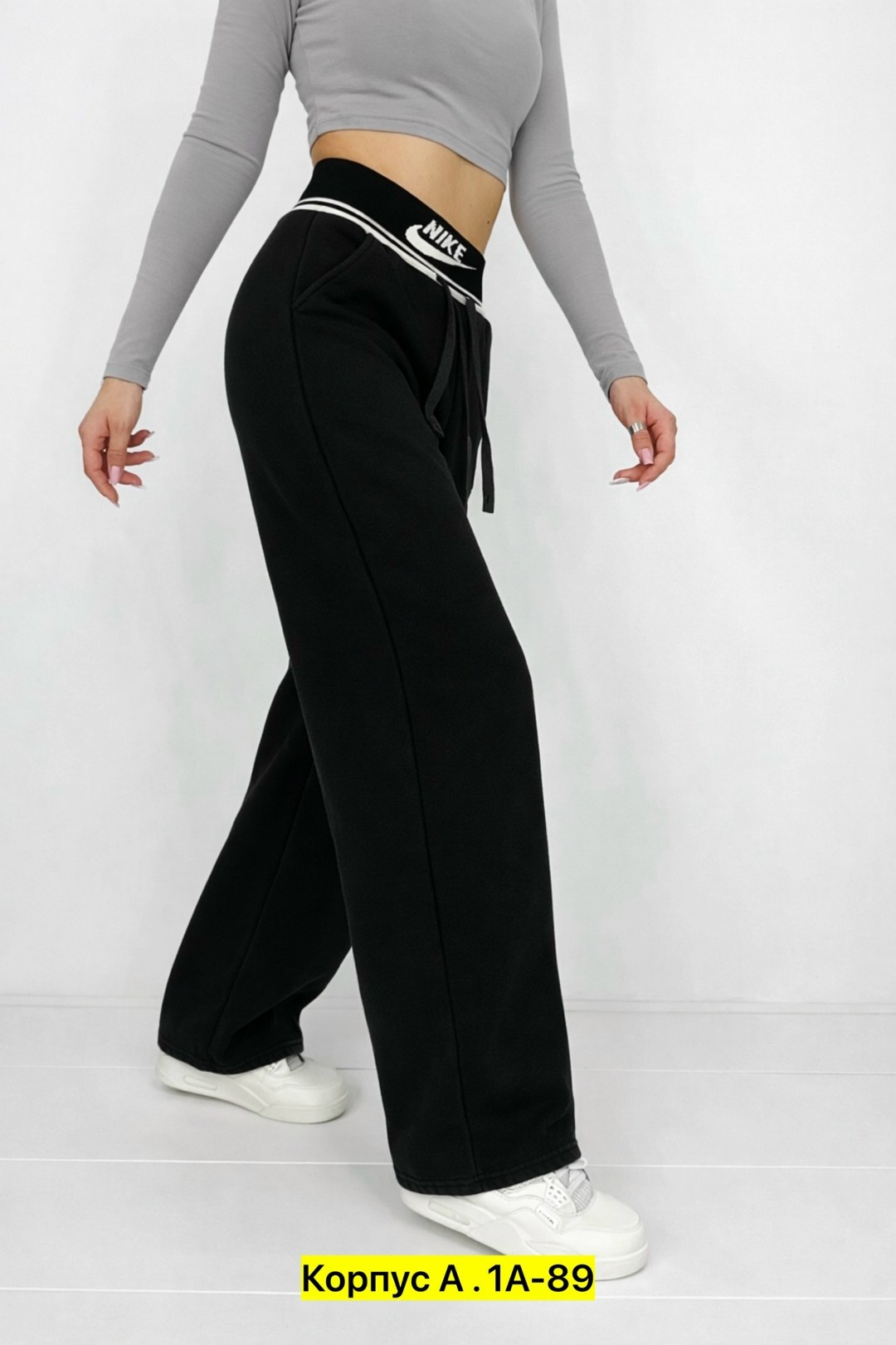 брюки женские nike sportswear essential,nike swoosh штаны женские,спортивные брюки,брюки женские nike,брюки nike женские bv4528-010