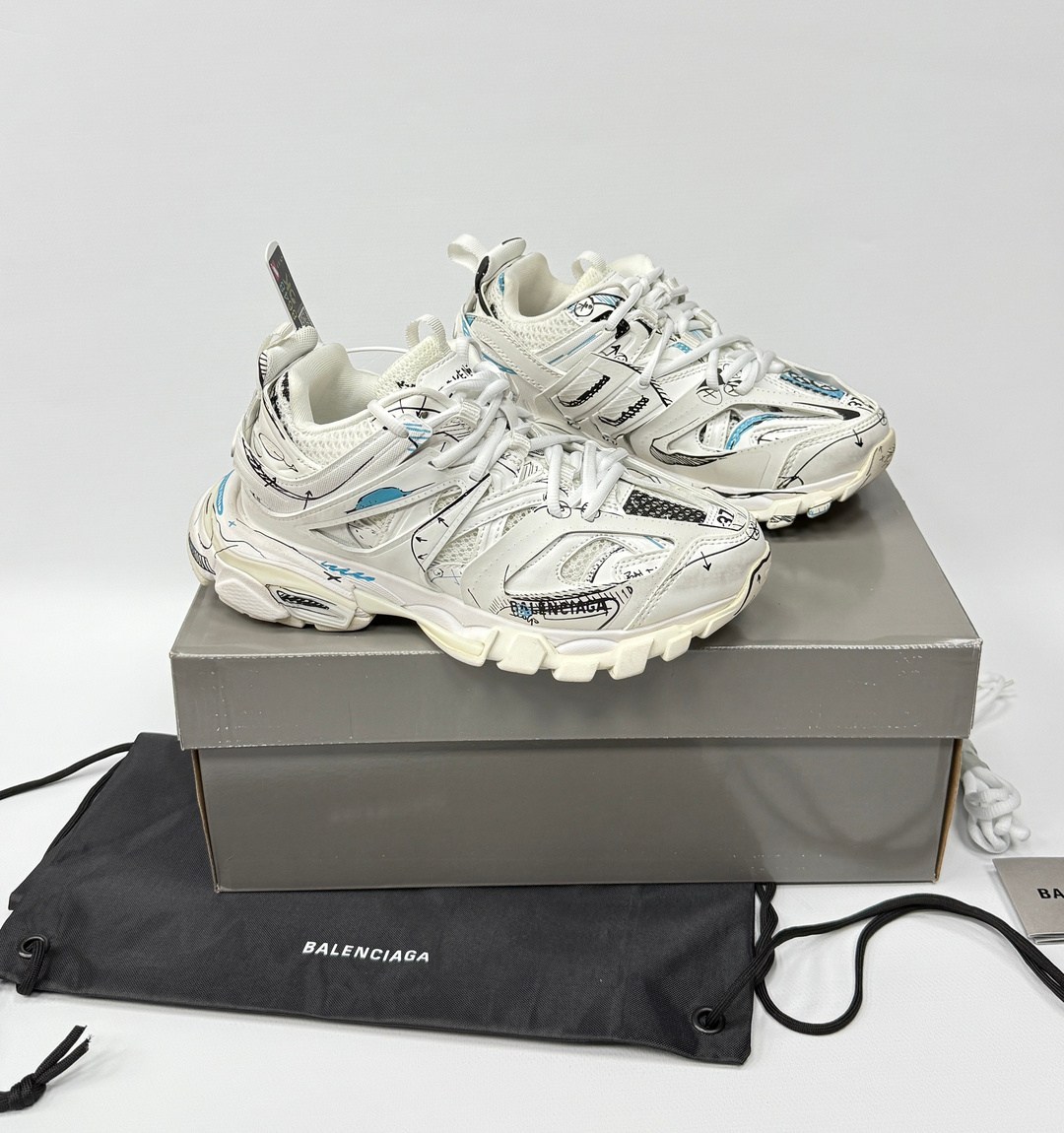 женские кроссовки balenciaga track a133933 чёрные,кроссовки balenciaga track,кроссовки balenciaga женские,кроссовки balenciaga,кроссовки спортивные balenciaga