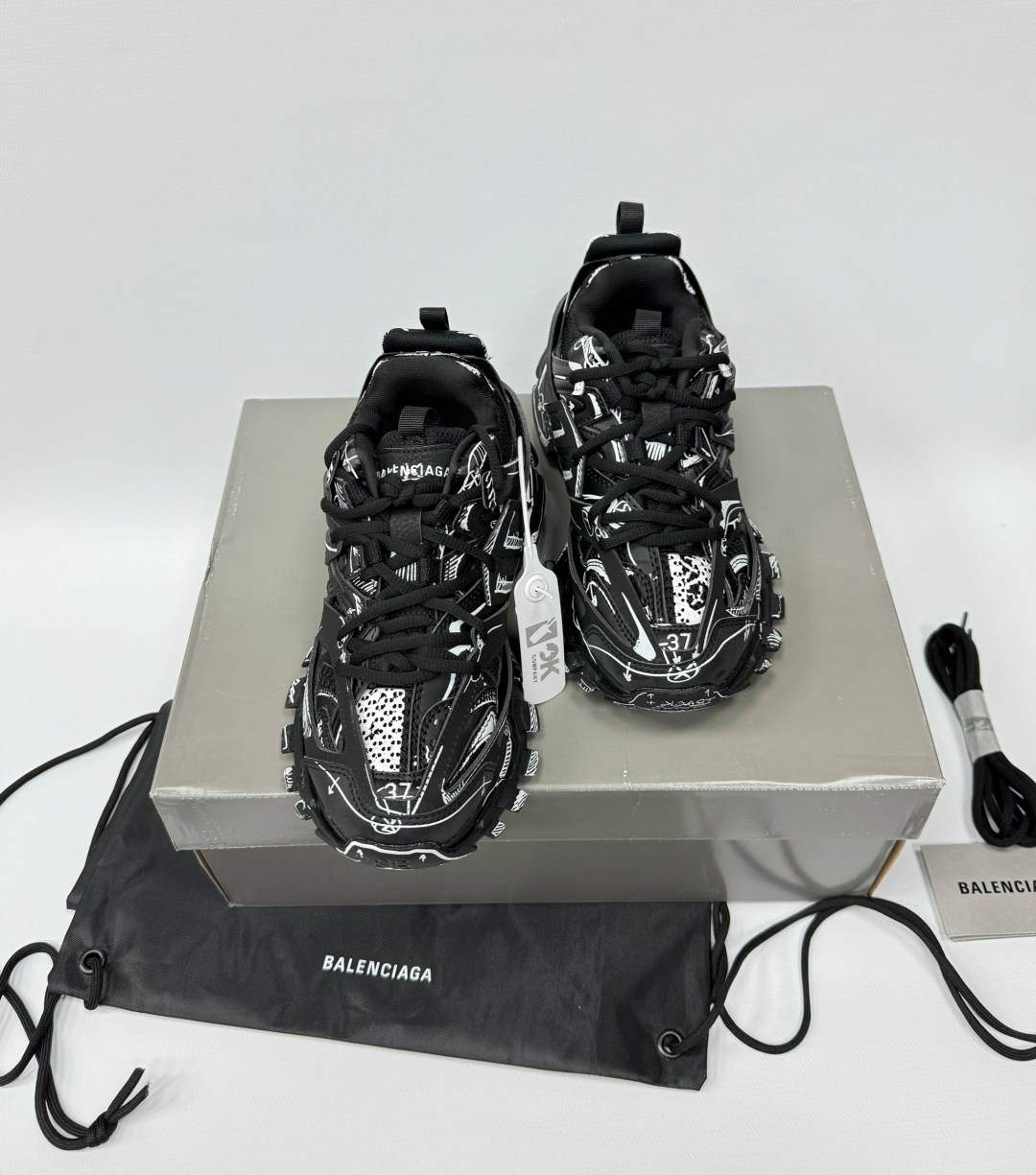 женские кроссовки balenciaga track a133933 чёрные,кроссовки balenciaga track,кроссовки balenciaga женские,кроссовки balenciaga,кроссовки спортивные balenciaga