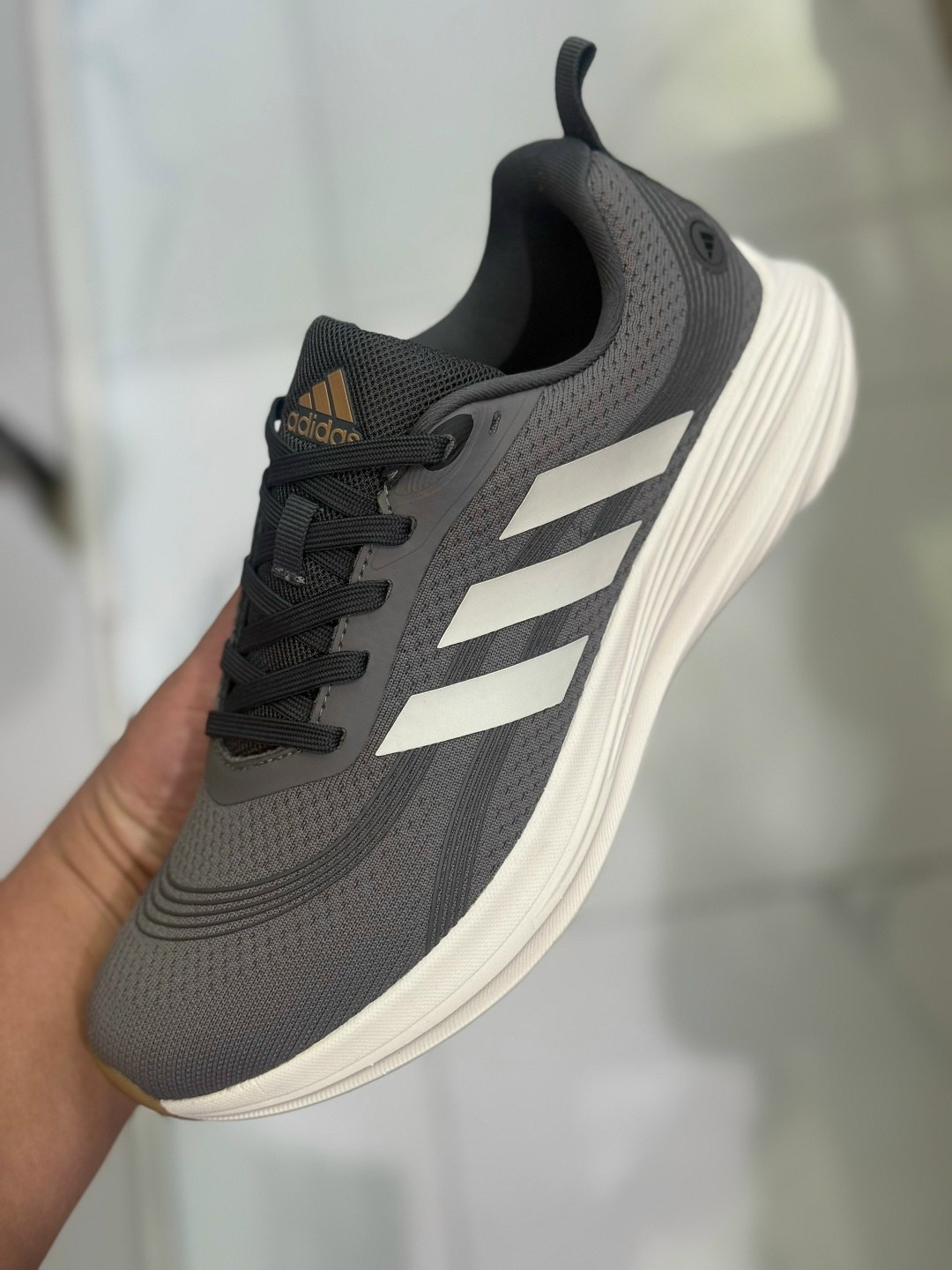 кроссовки мужские adidas,кроссовки adidas,мужские беговые кроссовки adidas,кроссовки беговые adidas,кроссовки