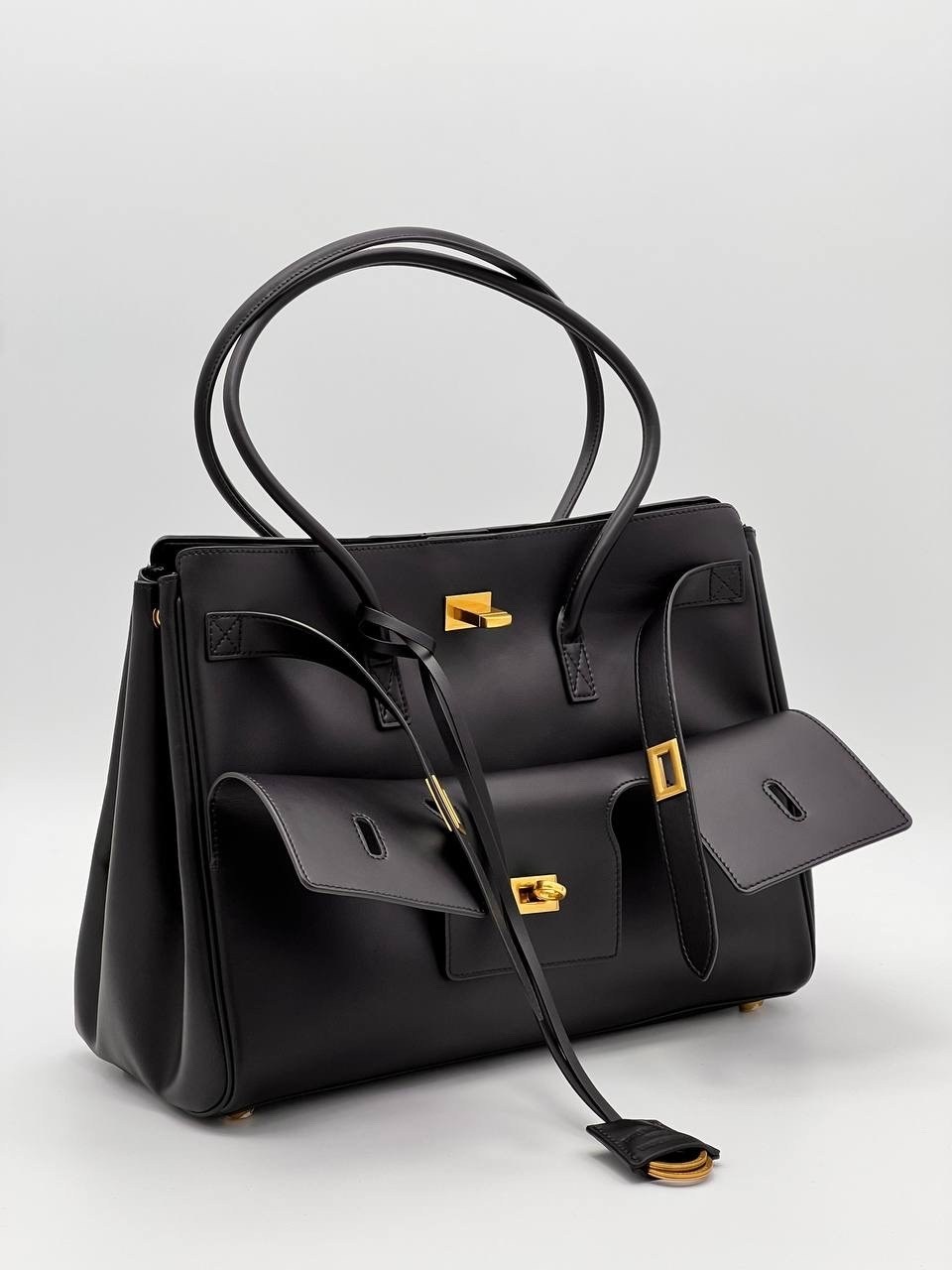 сумка balenciaga,сумка натуральная кожа balenciaga,женская сумка balenciaga,сумка,bel air средняя универсальная сумка balenciaga
