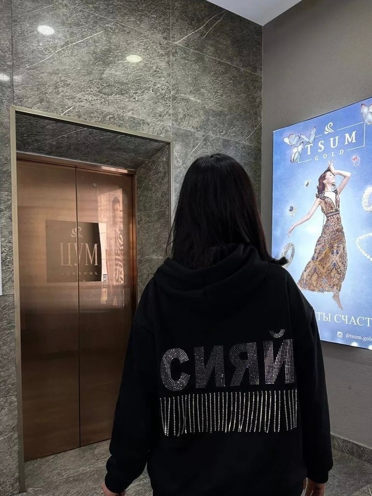 свитшот с капюшоном,толстовка,оверсайз худи,худи оверсайз с капюшон,толстовка оверсайз с капюшоном