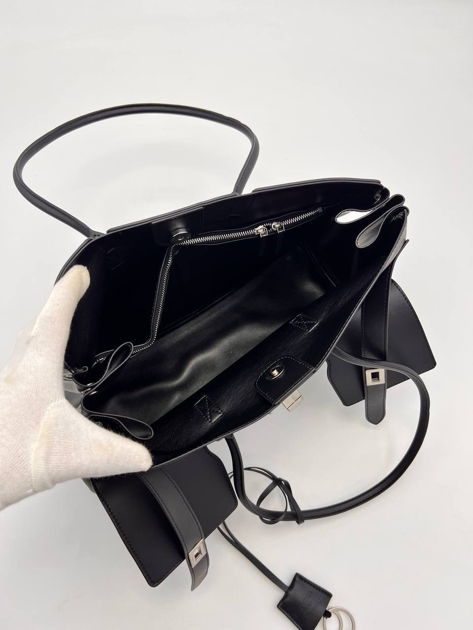 сумка balenciaga,сумка,сумка женская,стильная сумка,модная сумка