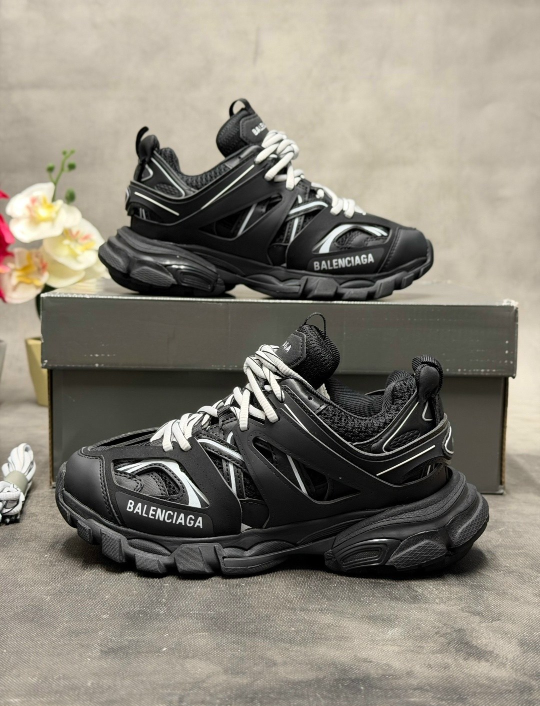 balenciaga кроссовки женские,кроссовки balenciaga track,кроссовки balenciaga track trainer "white/orange",кроссовки balenciaga,кроссовки баленсиага траки