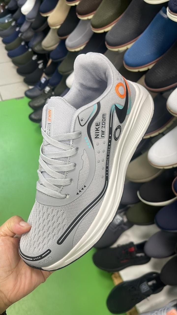 кроссовки,спортивная ,кроссовки nike,мужские кроссовки,мужские весенние кроссовки
