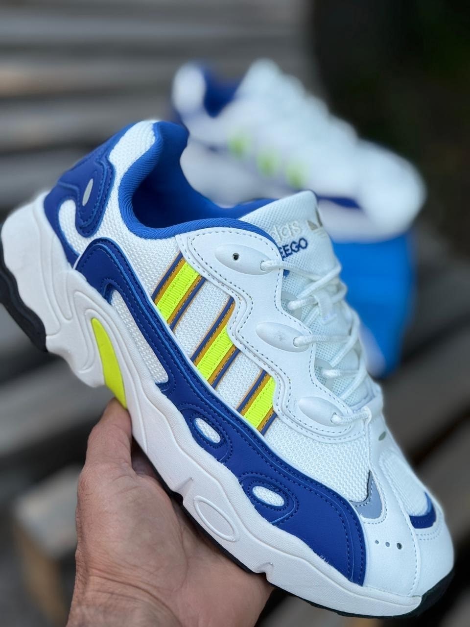 кроссовки adidas ozweego,adidas originals ozweego,кроссовки adidas,adidas ozweego,кроссовки женские adidas ozweego