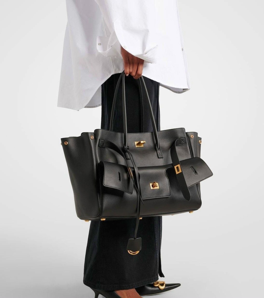 сумка женская с ручками,balenciaga сумка женская с ручкой,balenciaga сумка,сумка черная balenciaga,сумка в стиле средняя balenciaga