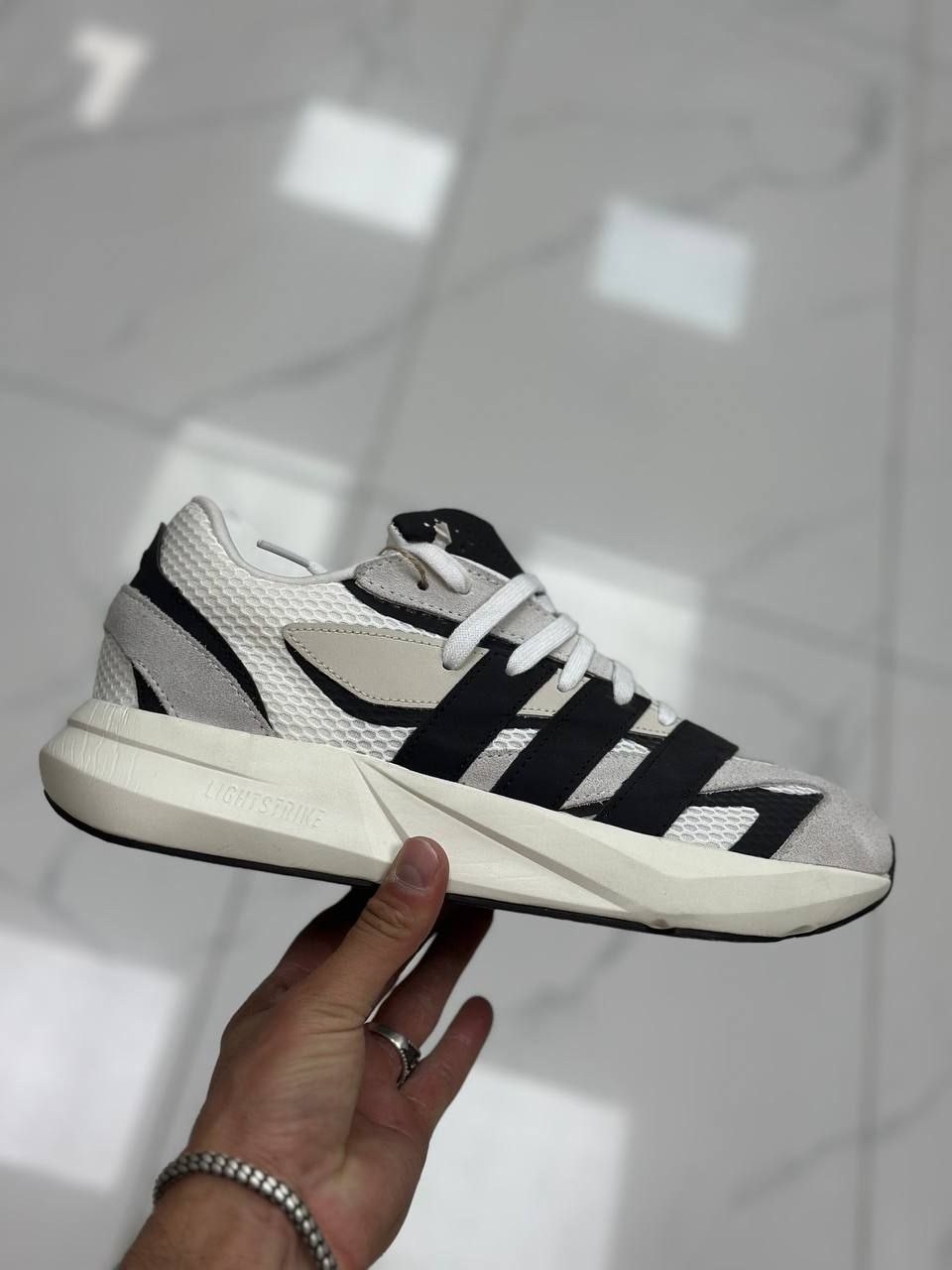 кроссовки,кроссовки беговые,кроссовки мужские для бега,кроссовки saucony,спортивные кроссовки