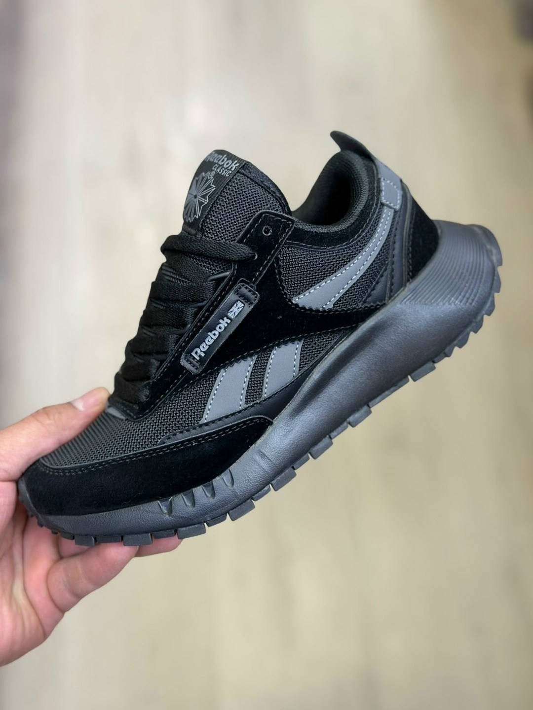 кроссовки reebok,кроссовки reebok женские,кроссовки reebok classic,кроссовки reebok мужские,женские кроссовки reebok classic leather