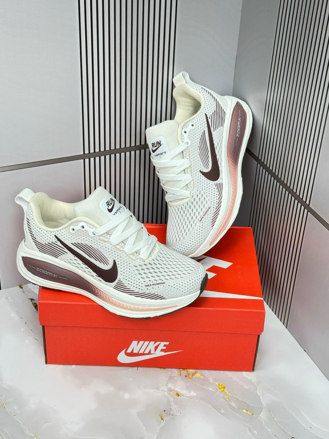 кроссовки,кроссовки nike,кроссовки nike женские,кроссовки мужские женские,женские кроссовки