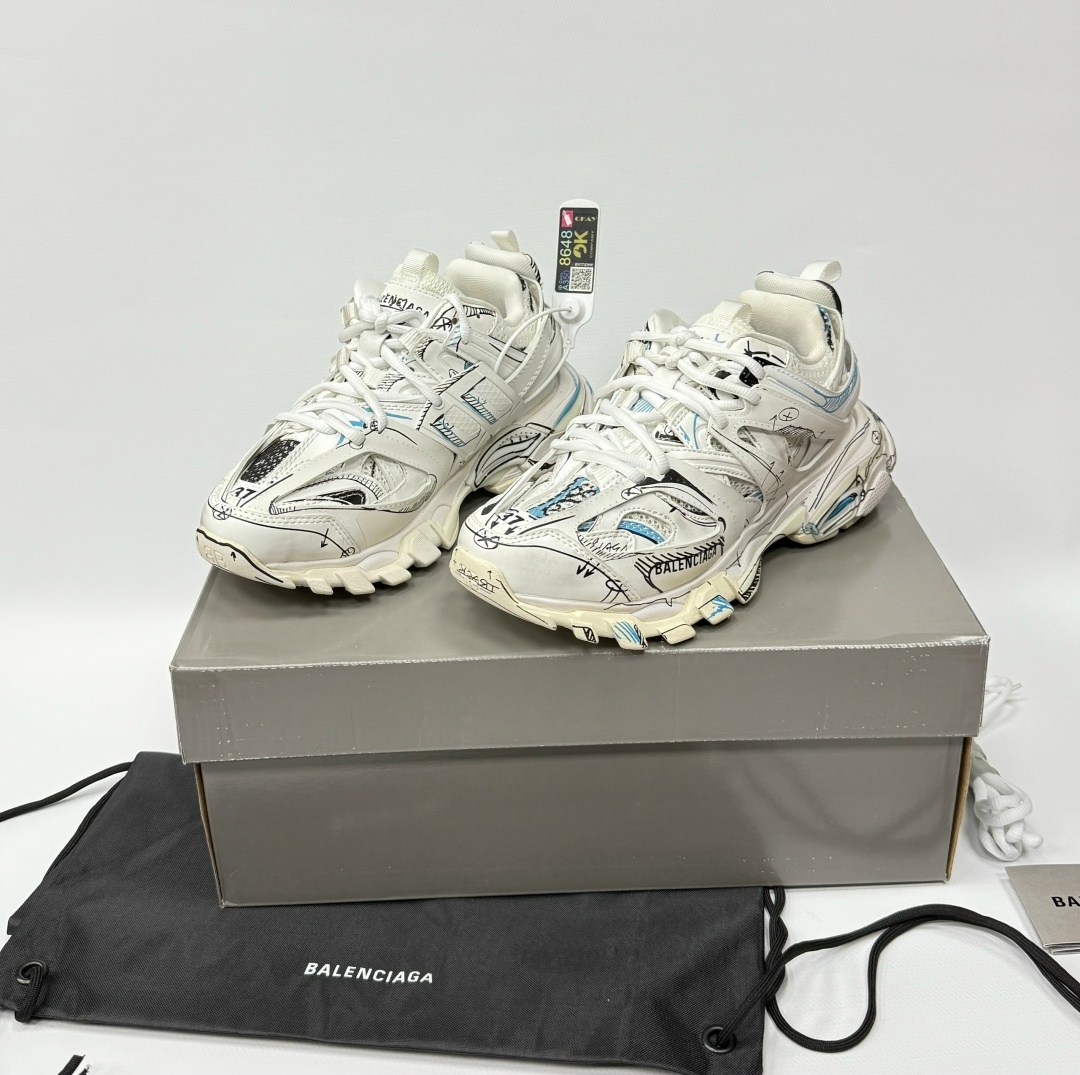 женские кроссовки balenciaga track a133933 чёрные,кроссовки balenciaga track,кроссовки balenciaga женские,кроссовки balenciaga,кроссовки спортивные balenciaga