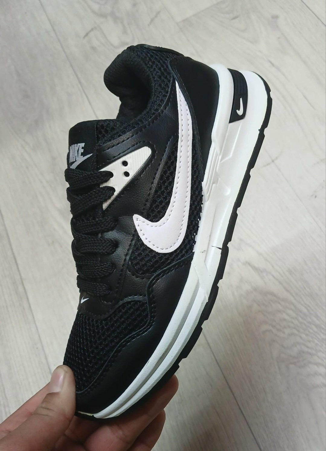 мужские кроссовки,мужская  кроссовки,кроссовки мужские nike,кроссовки,кроссовка мужской