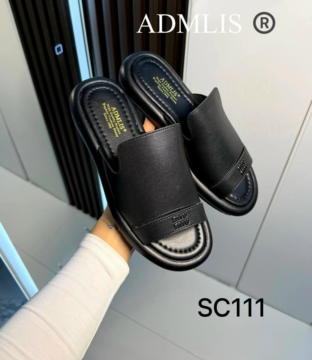 женские шлепанцы,,шлепки женские,шлепки женские кожаные,шлепки прада женские 2026