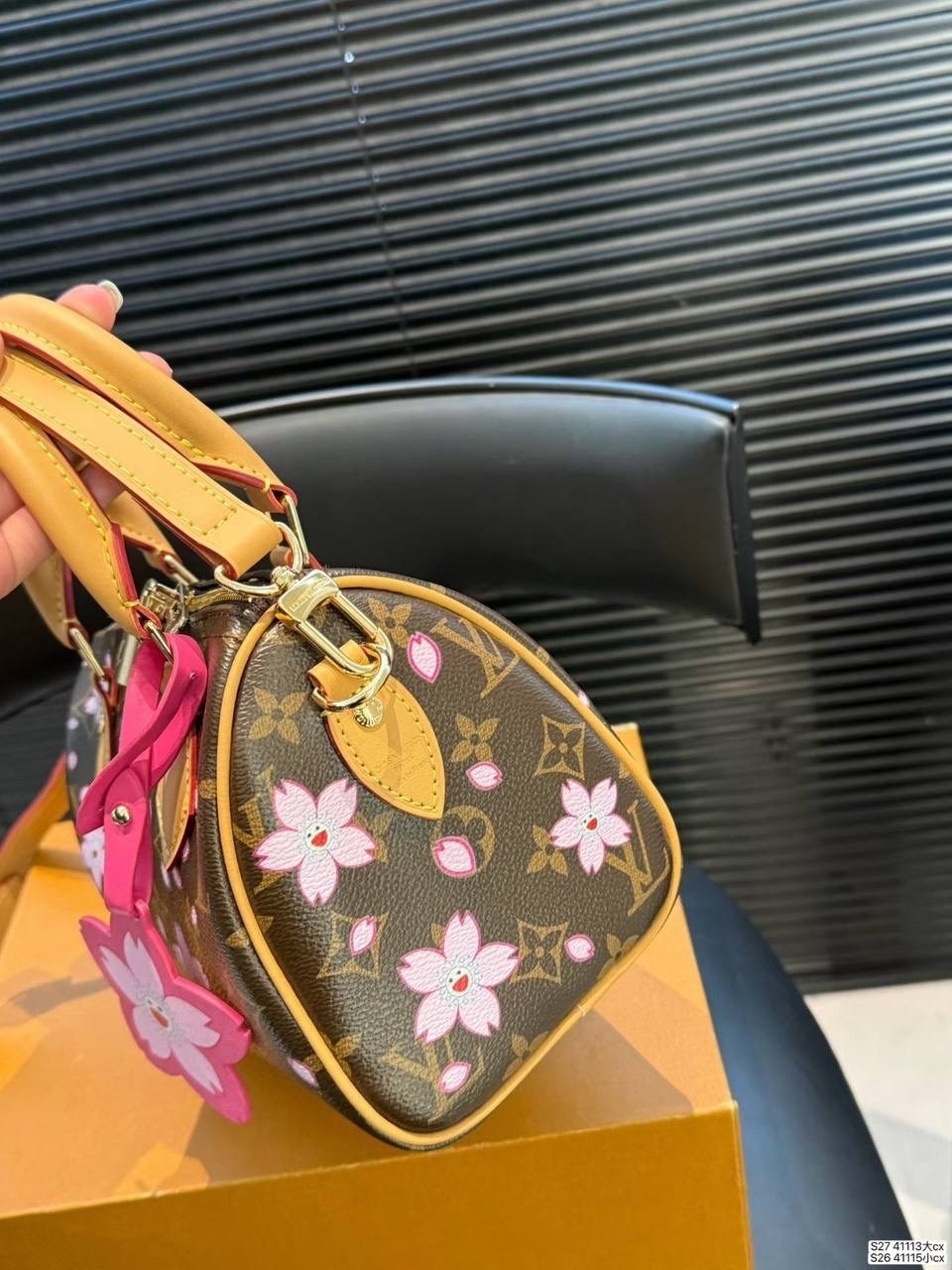 сумка louis vuitton,louis vuitton сумка на плечо,louis vuitton женская сумка,модная сумка,стильные сумочки
