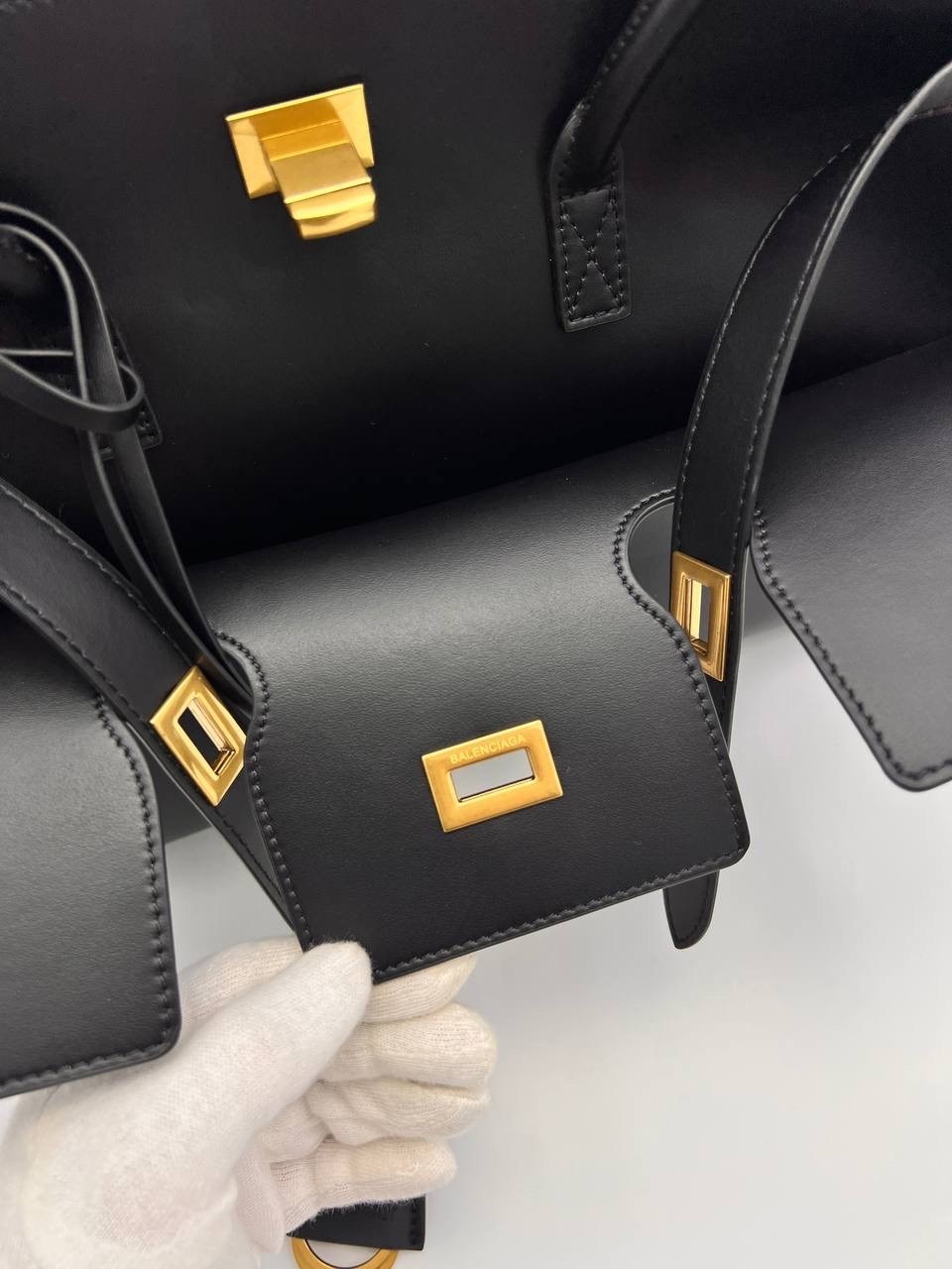 сумка balenciaga,сумка натуральная кожа balenciaga,женская сумка balenciaga,сумка,bel air средняя универсальная сумка balenciaga