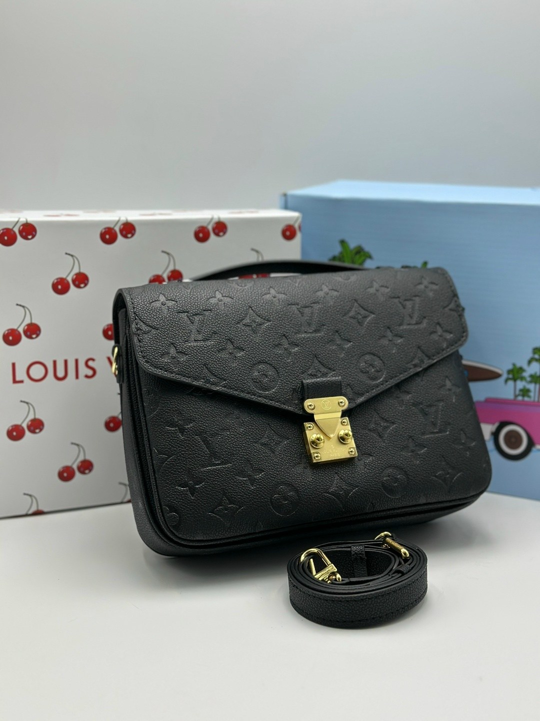 сумка женская louis vuitton,сумка louis vuitton,сумка louis vuitton pochette metis east west,louis vuitton сумка pochette metis,сумка женская louis vuitton pochette