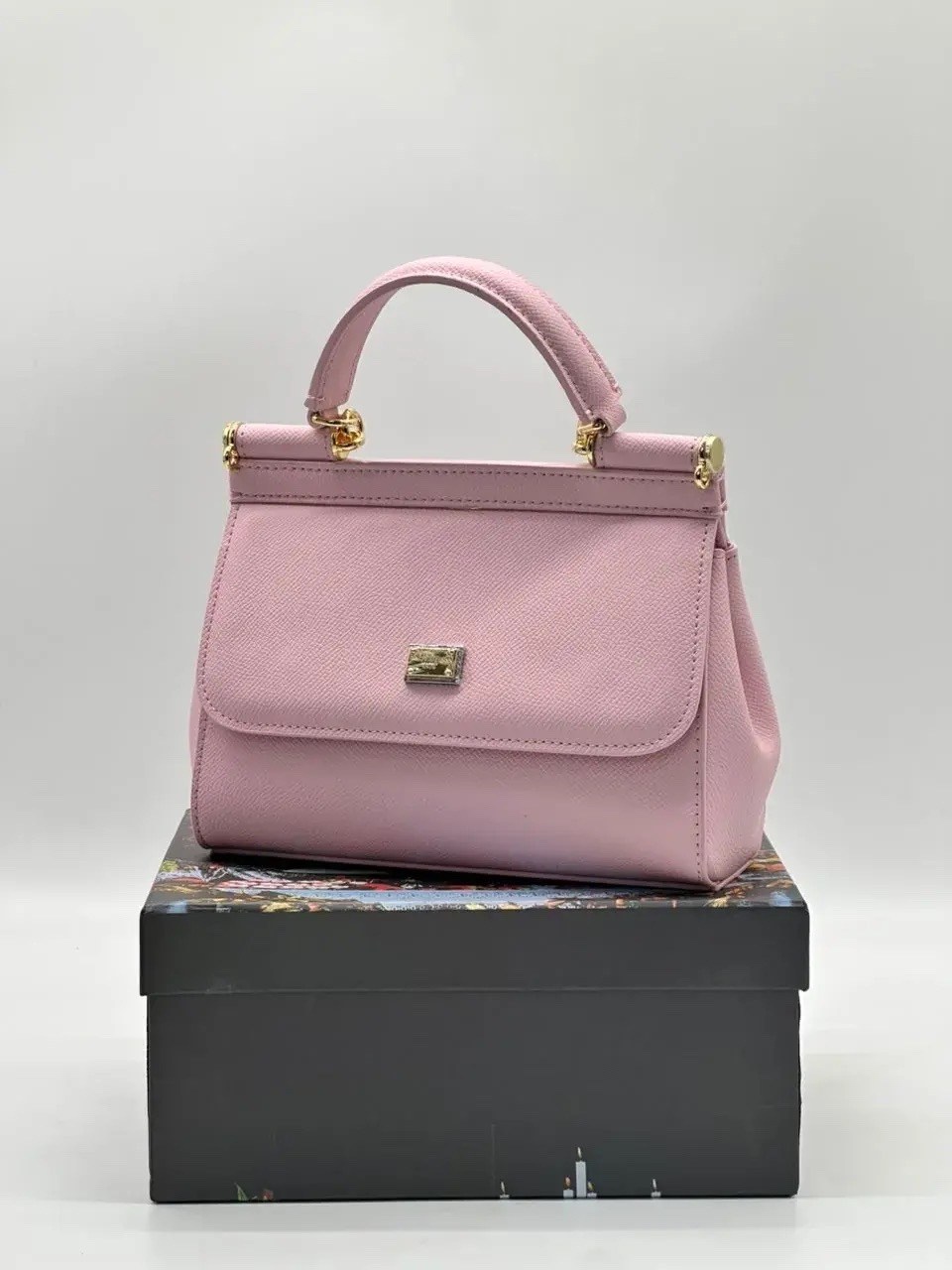 сумки dolce gabbana,сумка,сумки модные,розовая сумка,сумочка женская