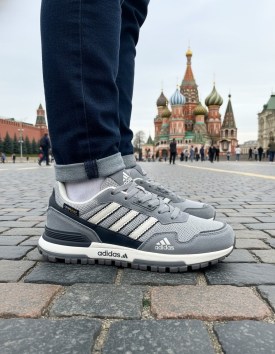Кроссовки