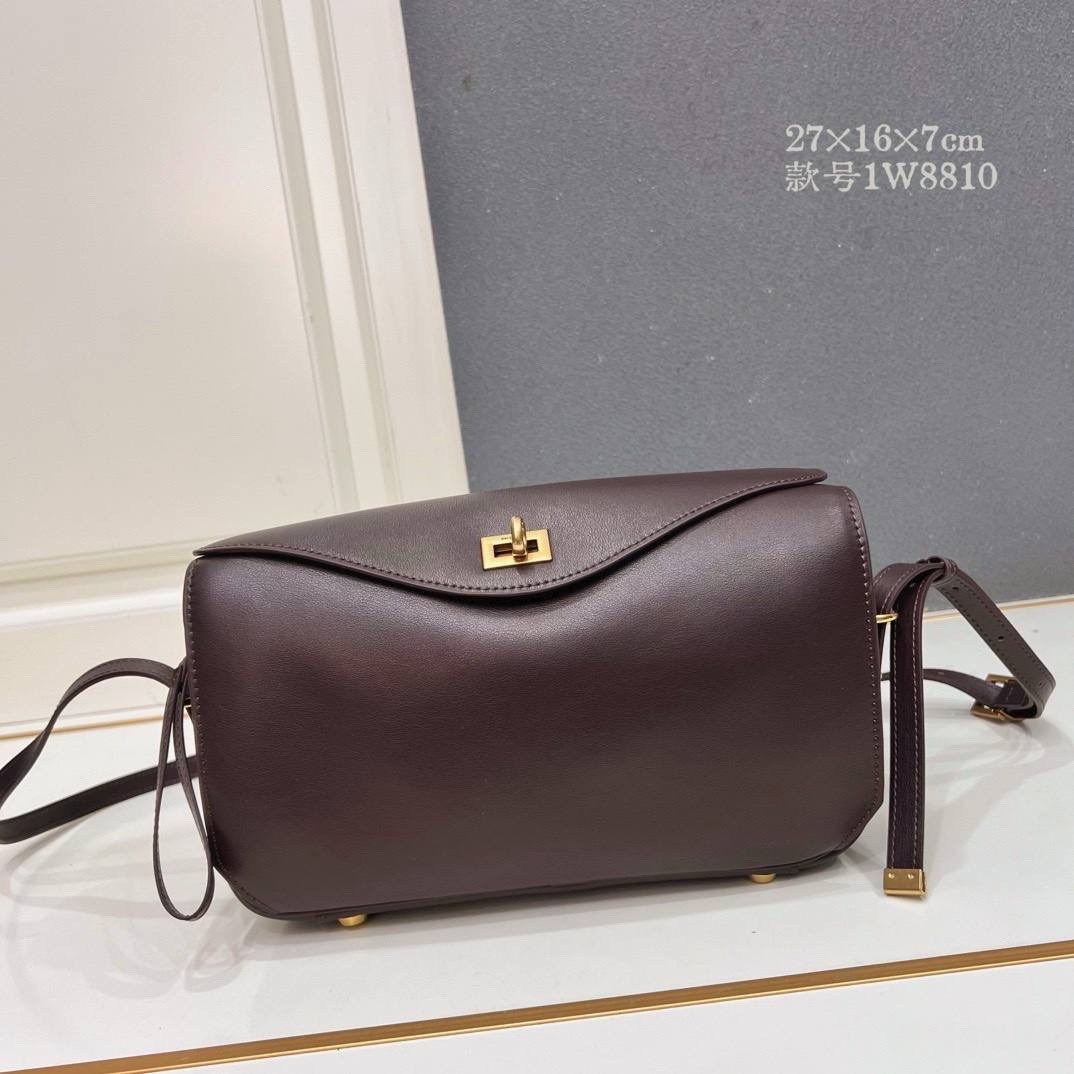 balenciaga сумка женская,сумка balenciaga,баленсиага сумка,сумка balenciaga из натуральной кожи черный цвет,balenciaga сумка на плечо