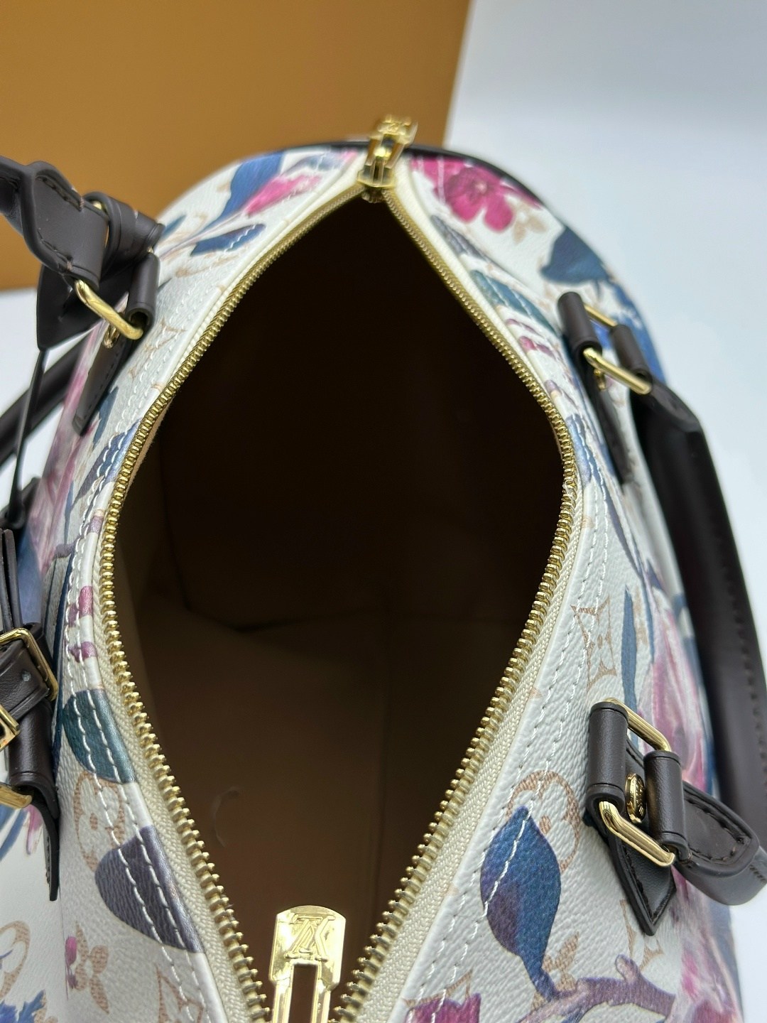 louis vuitton сумка на плечо,сумка louis vuitton,louis vuitton женская сумка,louis vuitton speedy,louis vuitton speedy 25