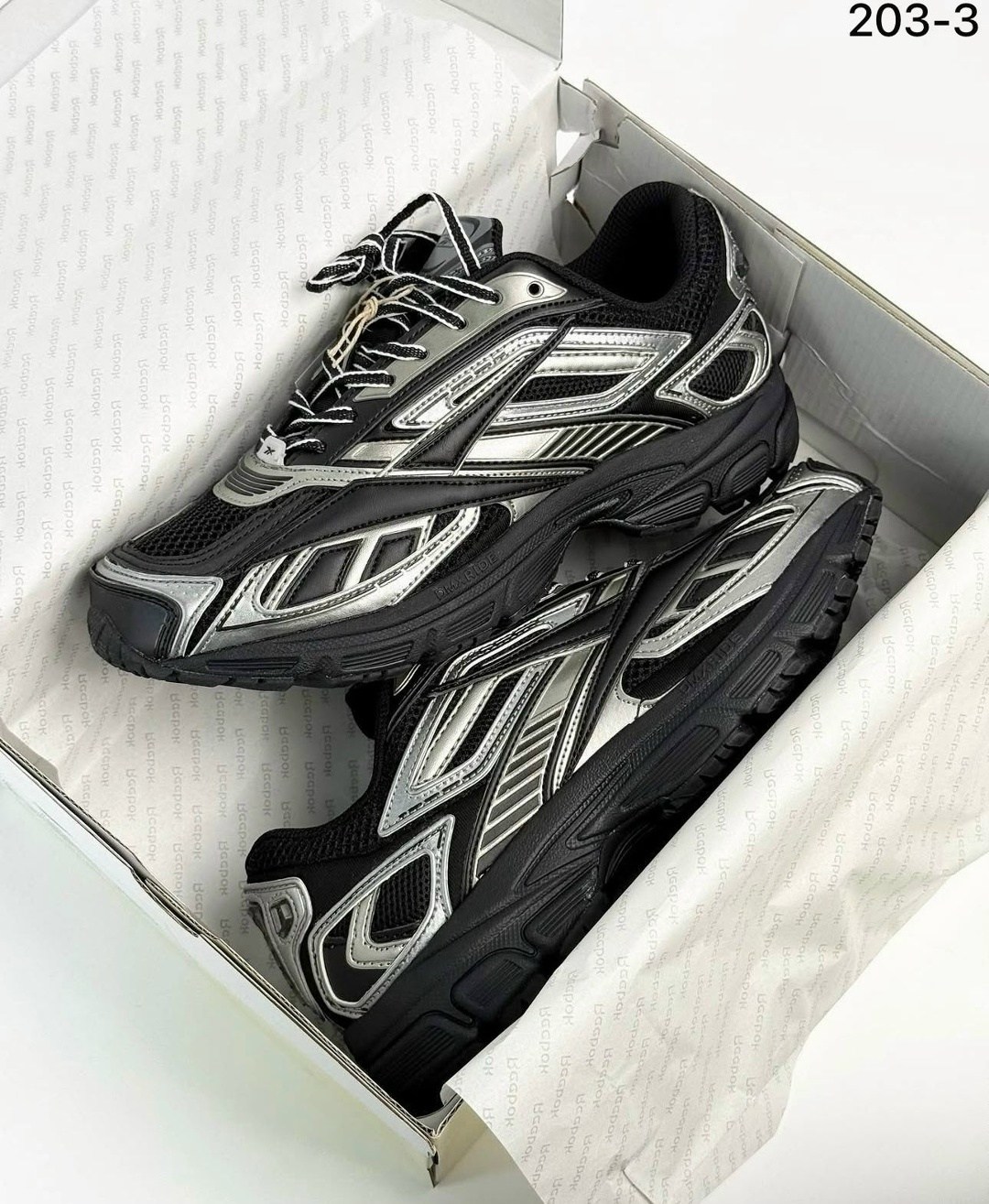 reebok premier road ultra,кроссовки reebok premier,кроссовки reebok,кроссовки,кроссовки balenciaga runner sneakers черный